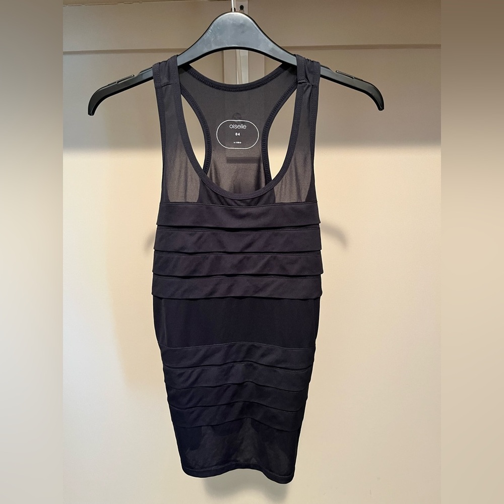 Oiselle Black Pleat Racerback Tank